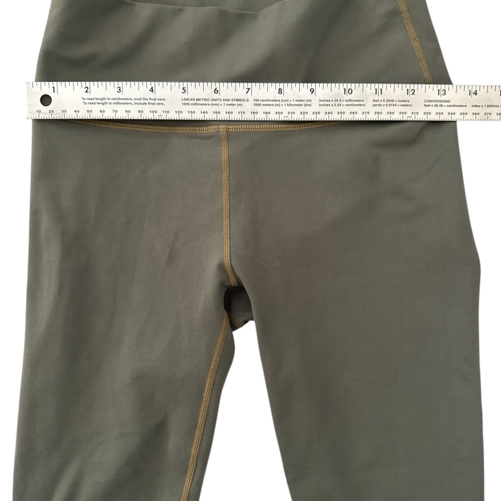 Fabletics Olive Green 7/8 Powerhold Leggings - Size Small - Picture 4 of 8